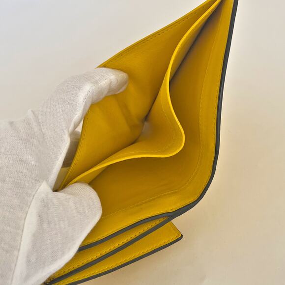 FENDI Bifold Wallet Peekaboo Selleria Yellow Leather Coin Case - Picture 11 of 12